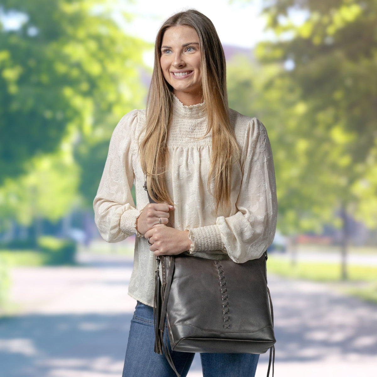 Concealed Carry Blake Leather Crossbody in Gray – additional view 1