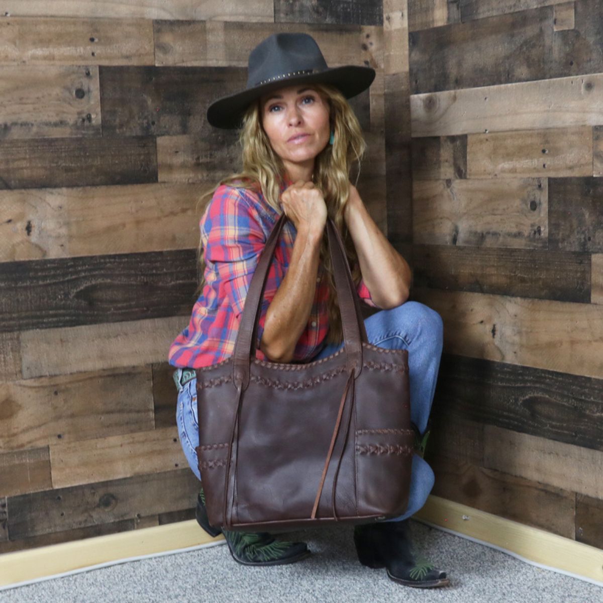 Concealed Carry Kendall Leather Tote in Mahogany – worn by model