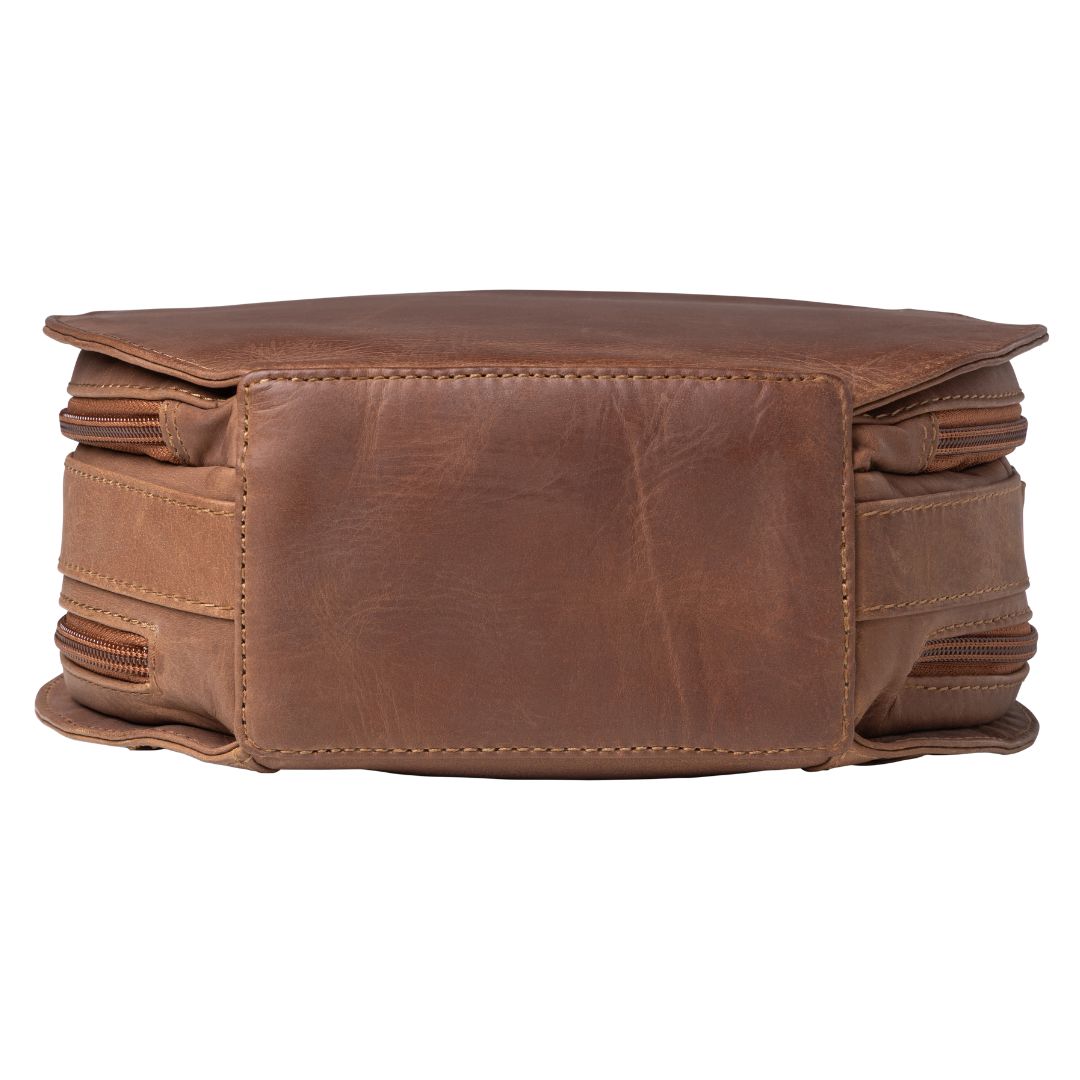 Concealed Carry Oaklee Crossbody Organizer in Cognac – bottom view