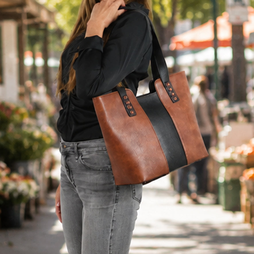 Concealed Carry Wrenley Tote in Mahogany – worn by model